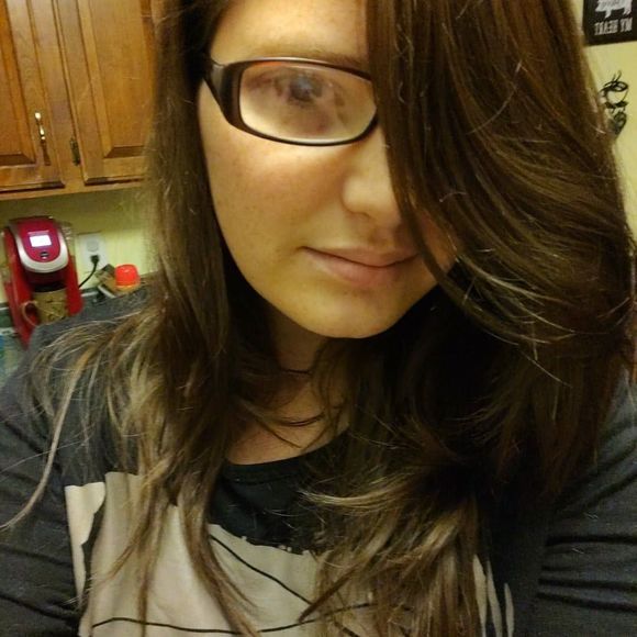 Meet your Posher, Annie - Picture 1 of 1